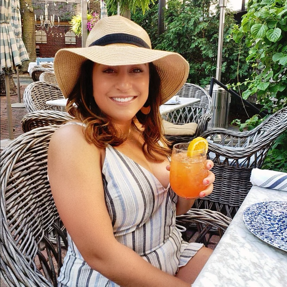 Meet your Posher, Gina